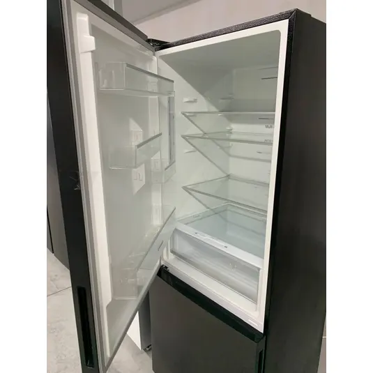 Холодильник с инвертором MAUNFELD MFF1857NFSB